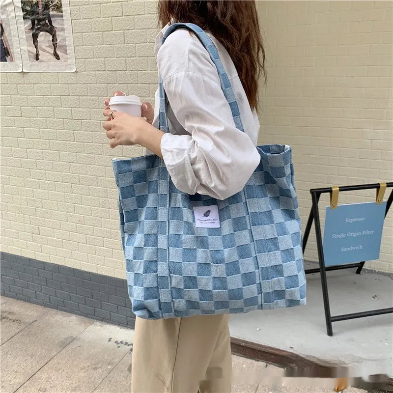 Oxford cloth women's shoulder bag with three-dimensional pocket in multiple colour options