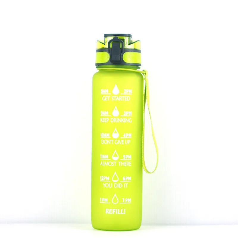 Transparent 1000ml Tritan sports water bottle with infuser on a plain background