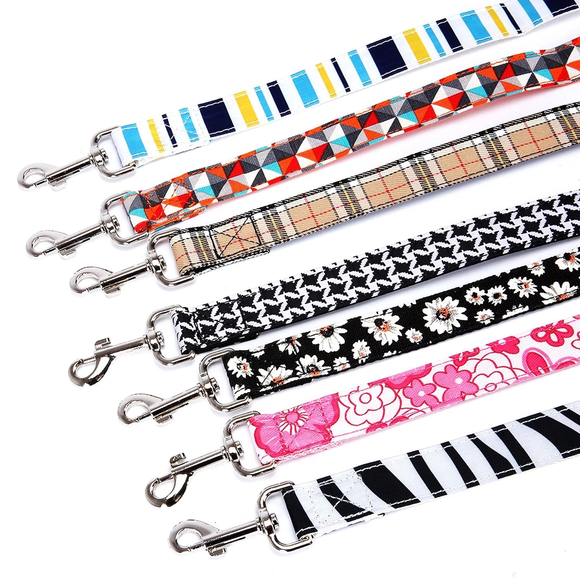 Black Christmas pet traction rope with plaid stripes showing hand holding design and 120cm length