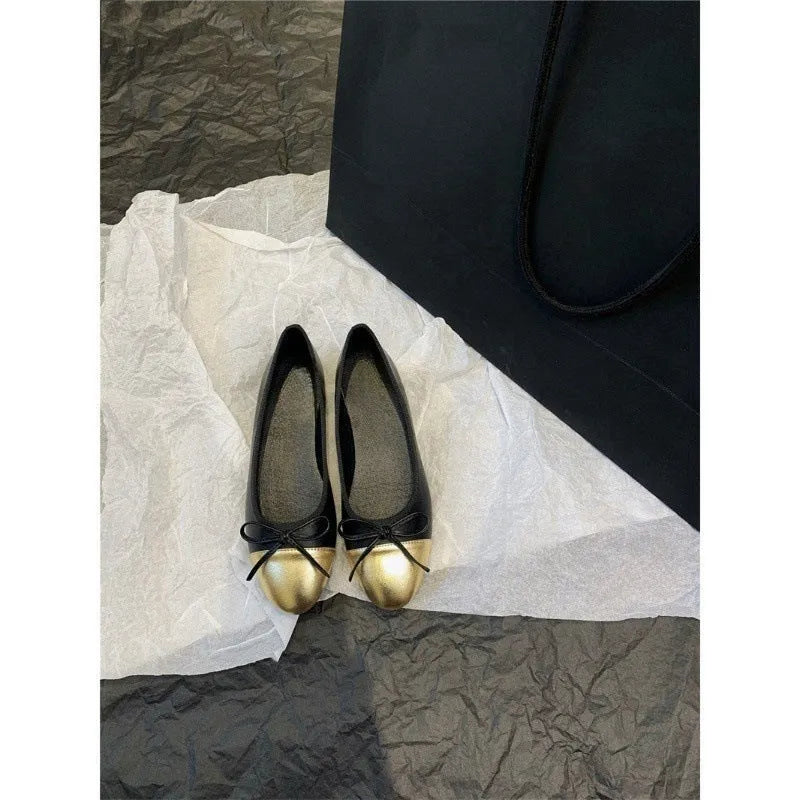 Ballet flat shoes with bowknot decoration and soft rubber soles in apricot colour