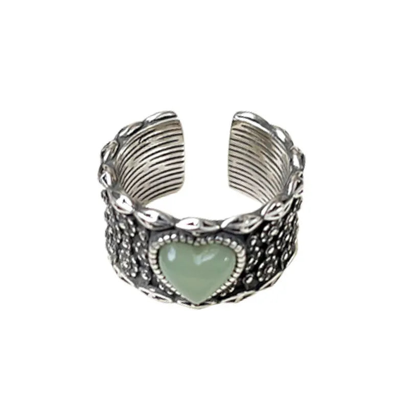 Retro wide-faced heart-shaped silver ring with adjustable opening in white or green colour