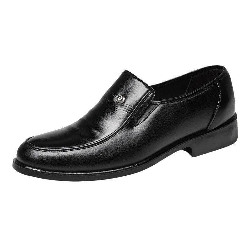 Men's black plus size casual leather shoes with sewing thread detail and rubber sole