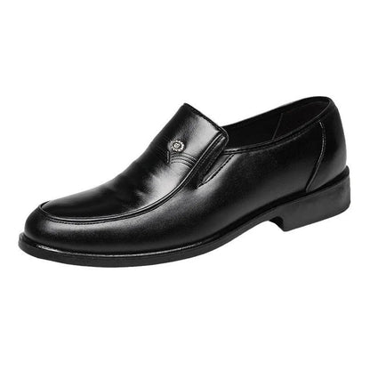 Men's black plus size casual leather shoes with sewing thread detail and rubber sole