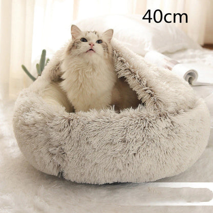 Cozy pet bed with plush and warm fabric for cats and dogs