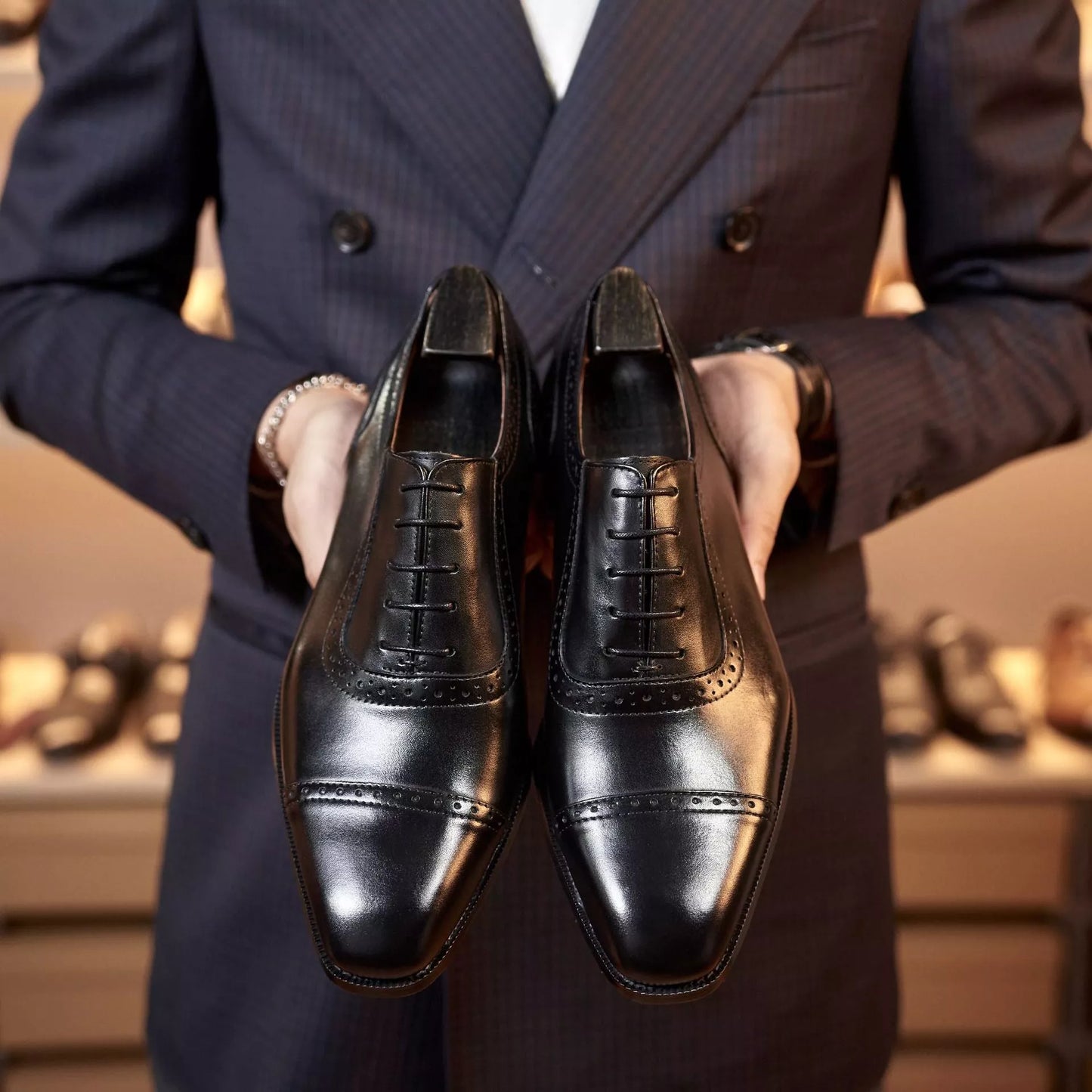 Men's black and dark brown brogue leather Oxford shoes with non-slip rubber soles