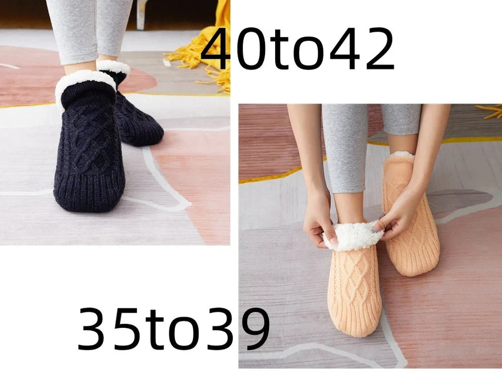 Winter woolen socks with V-opening design and anti-slip dots on soles in navy blue colour