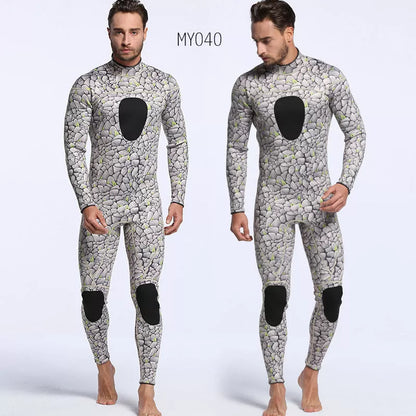 Men's 3MM neoprene diving suit with camouflage pattern for cold water diving