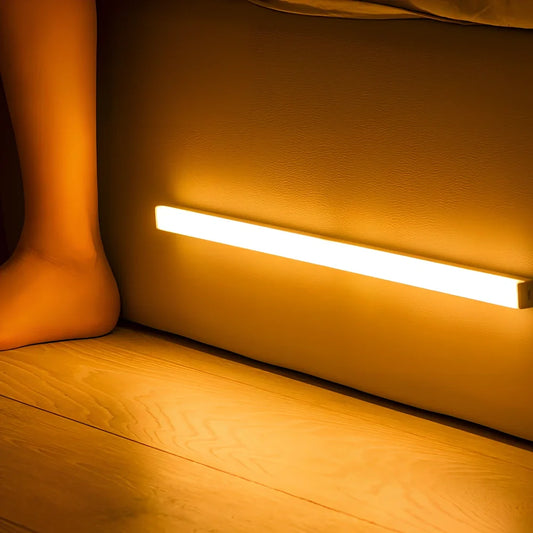 LED sensor light bar showing motion detection range and multiple size options from 9cm to 52cm