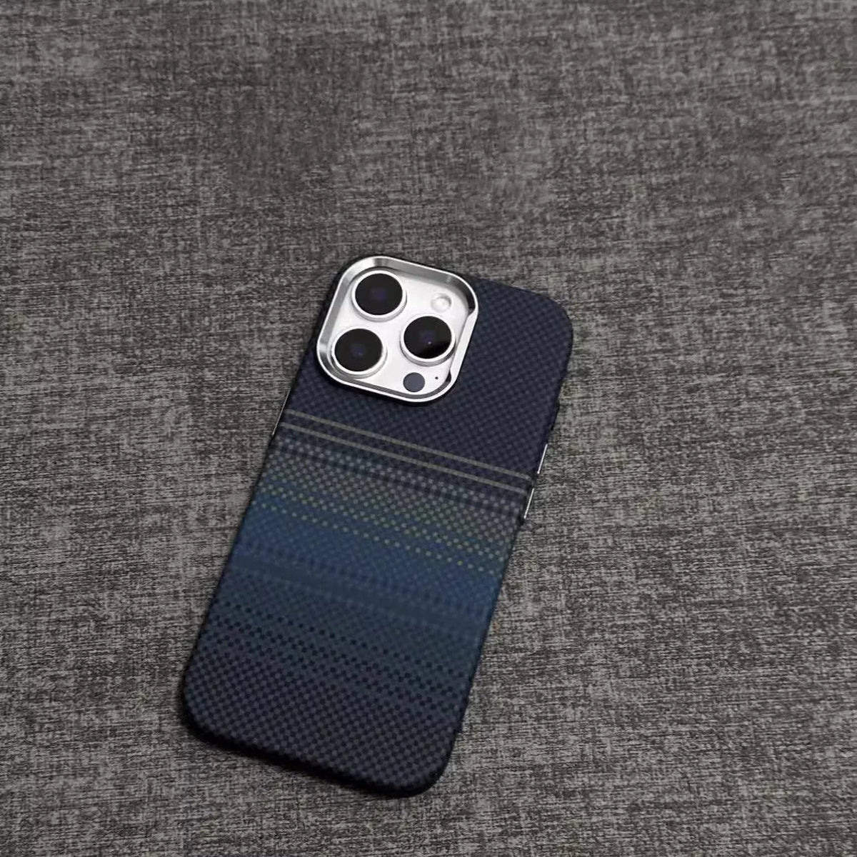 Kevlar magnetic phone case in Sunset Gold or Moon Blue, all-inclusive PC cover for iPhone 13 to 16 Pro Max