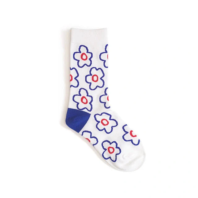 Cozy cotton socks featuring a playful cartoon flower pattern, designed for breathability and comfort.
