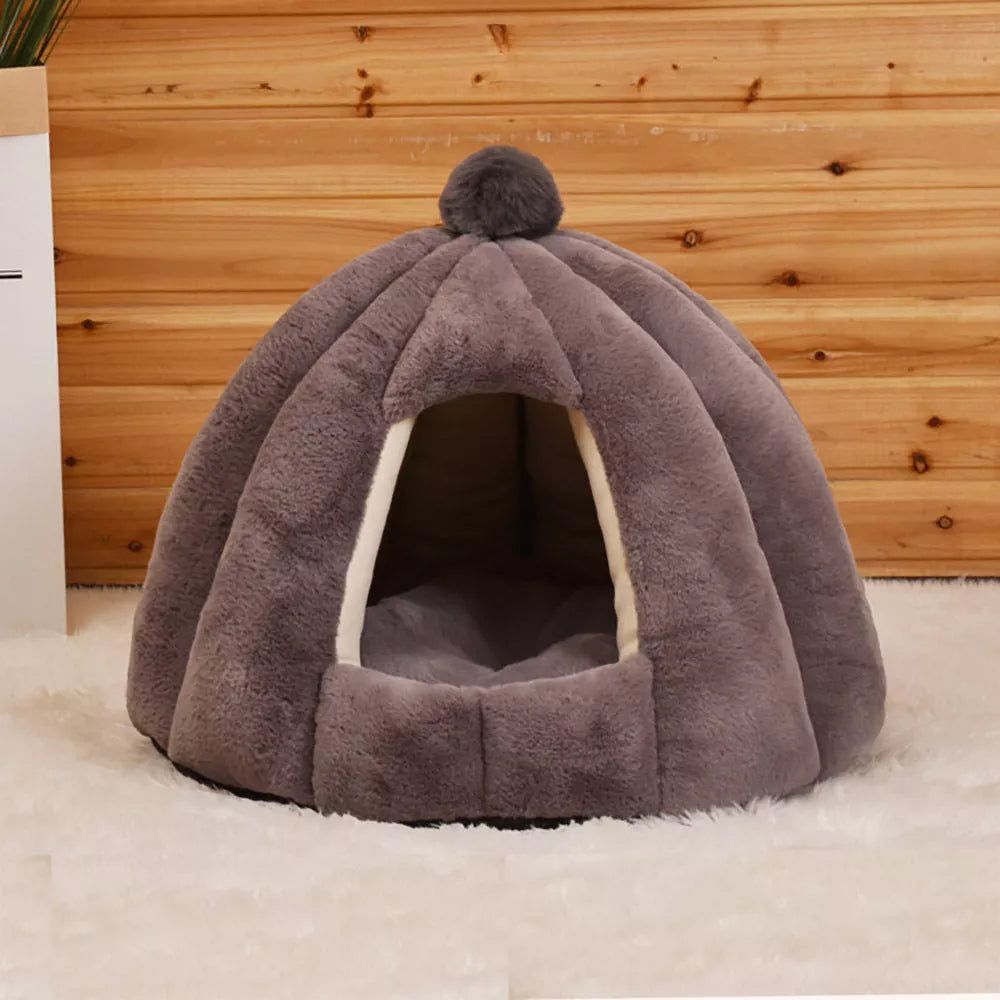 Pumpkin bag cat litter kennel in plush material, foldable design for easy storage