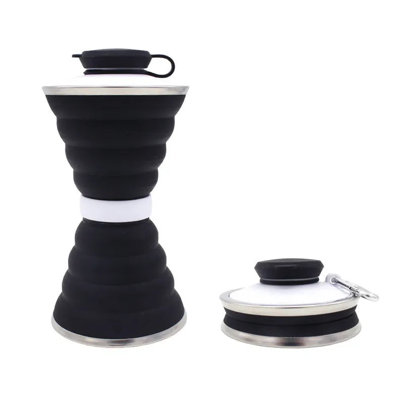Collapsed and expanded states of a 500ml silicone water bottle with hook and hand rope.