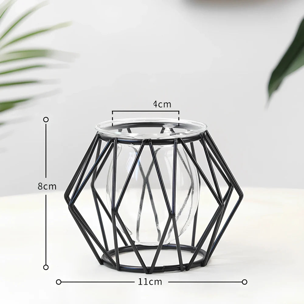 Geometric glass desktop decoration with iron frame in black and gold colours