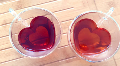 Heart-shaped glass coffee cup with handle, 180ml capacity, hand-blown finish
