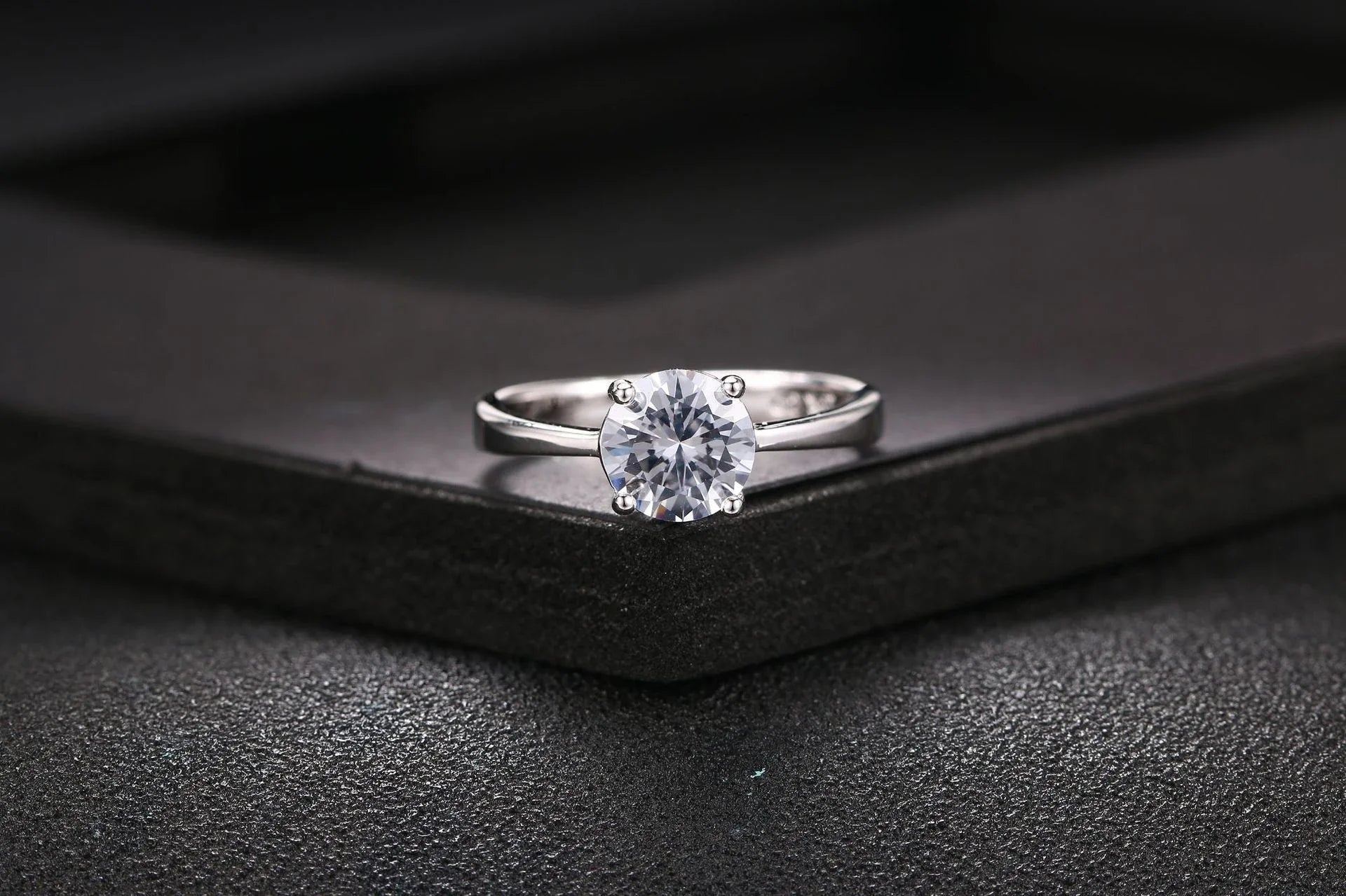 Exquisite rose gold and zircon cocktail ring with intricate geometric design and sparkling zircon gemstones