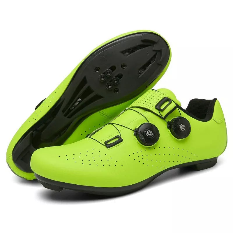 Road bike shoes with lock in various colors for outdoor sports