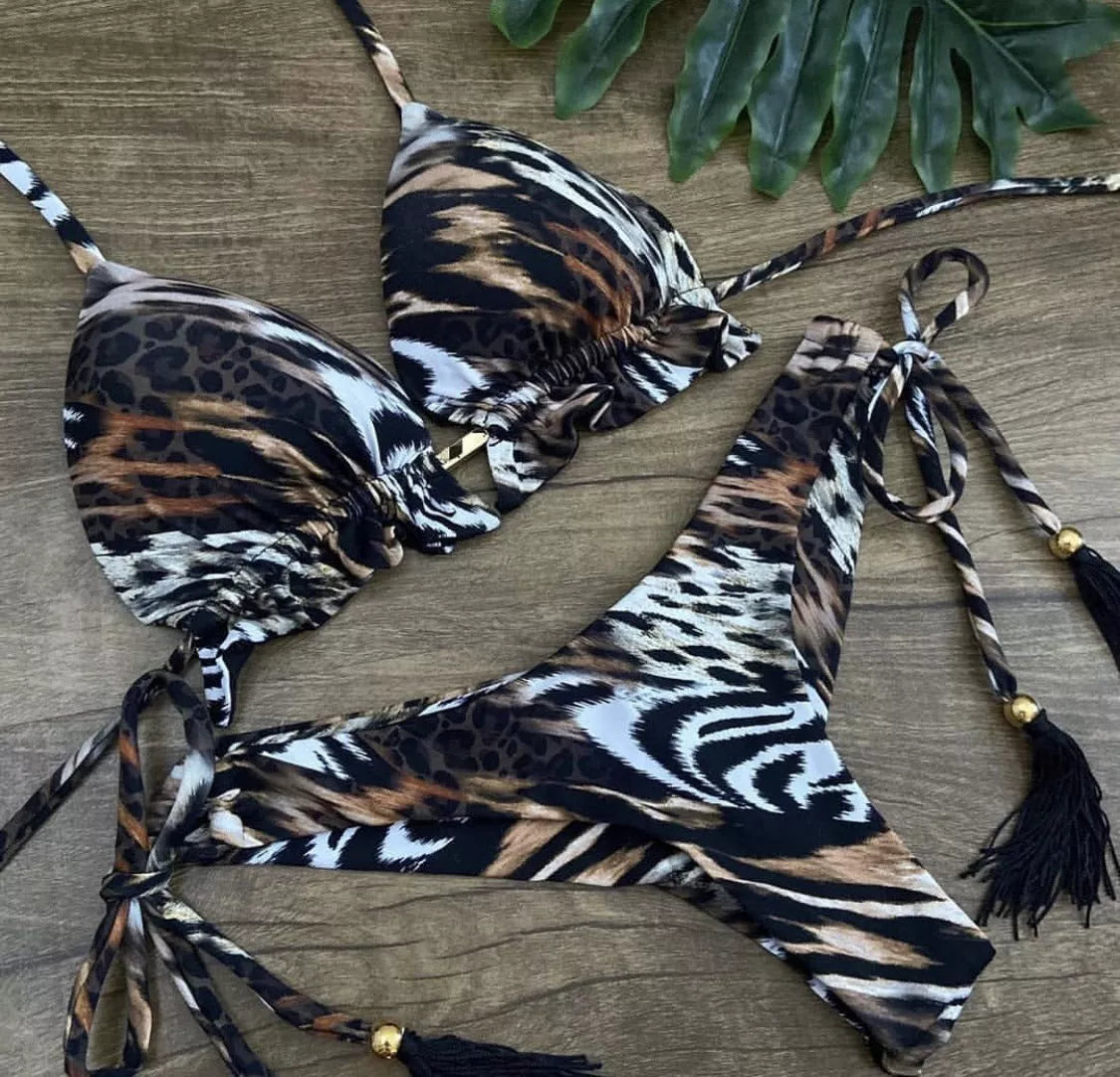 Skull leopard print split bikini in sizes S, M, L for bold swimwear choices