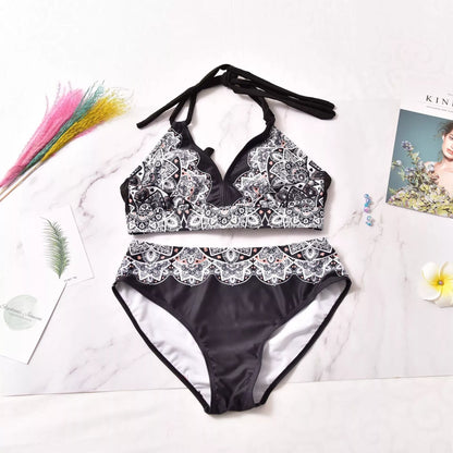 Printed split bikini in black, made with quick-drying nylon fabric for female swimmers