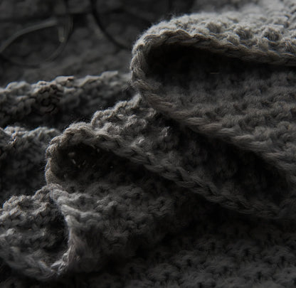 Dark gray fringed acrylic knitting blanket 130cm x 170cm with plain weave and moisture-wicking fibres