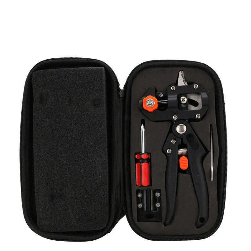 Grafting pruning shears for fruit tree seedlings with precision blade