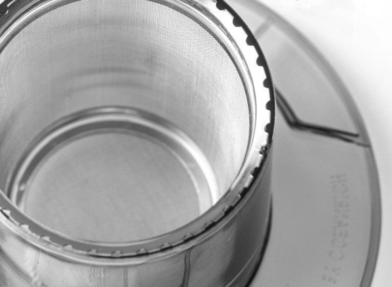 Compact and efficient automatic rotating coffee machine with stainless steel strainer for optimal flavor extraction