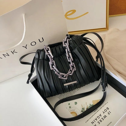 Korean-style women's PU bucket bag with acrylic chain in various colors