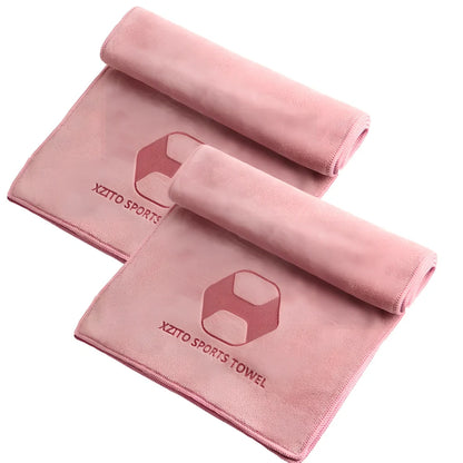 Blue sports sweat absorbent towel with 100x30cm dimensions and polyester-nylon fabric for athletic use