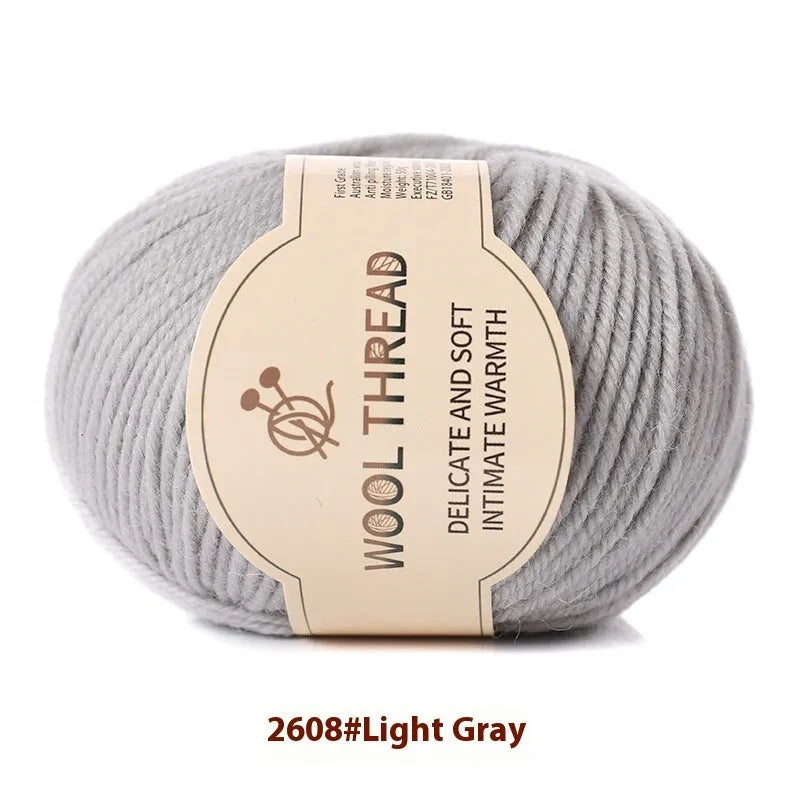 Hand-woven scarf sweater thread roll in domestic wool yarn for baby knitting projects with 10-needle compatibility