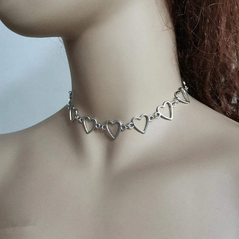 Hollow Korean Sweet Love Heart Choker Necklace in silver and gold with adjustable chain