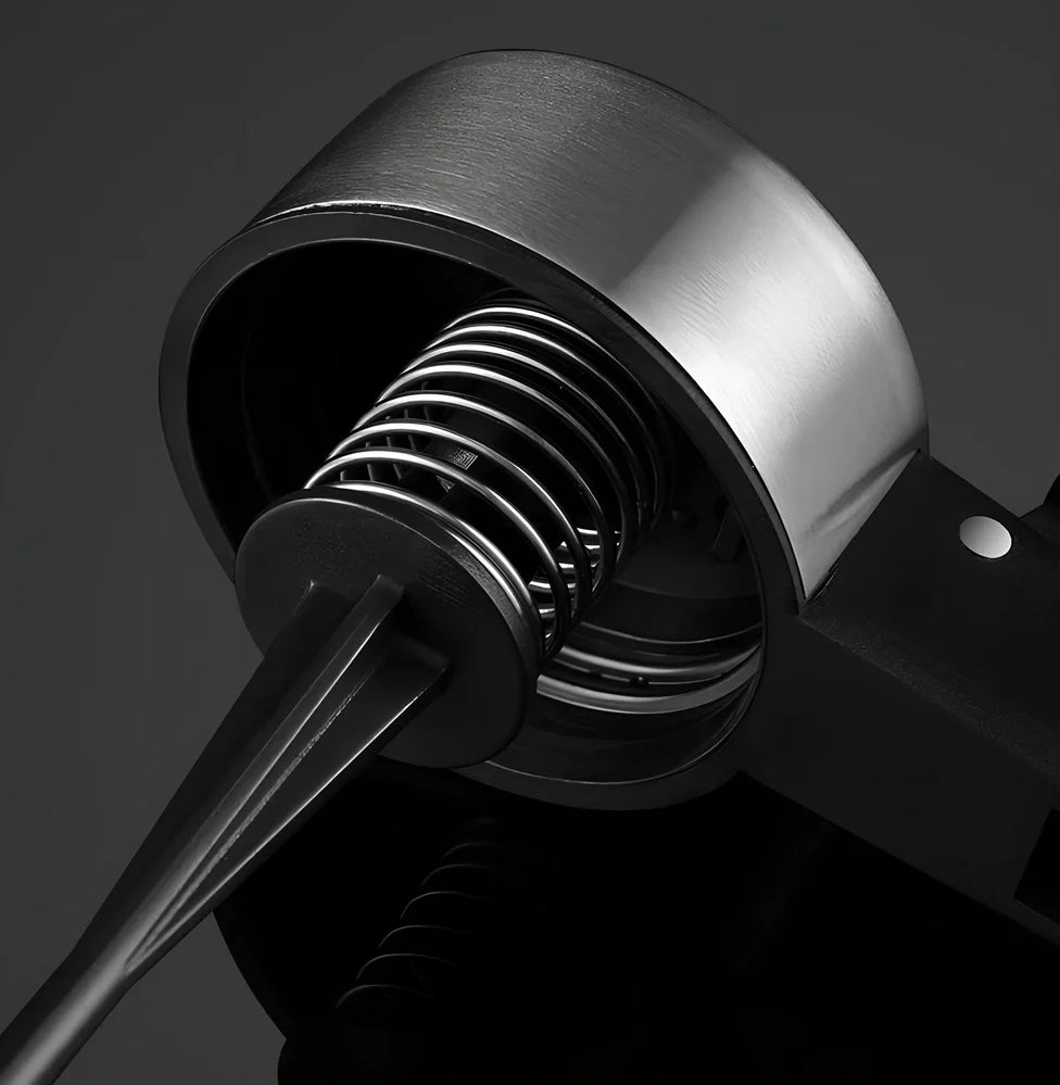 Diamond shaped glass oil dispenser with 200ml capacity and push-pour handle