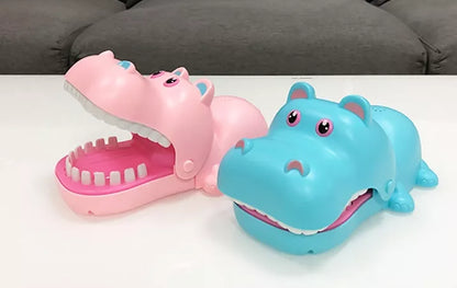 Bite Hand Animal Parent-child Interactive Toy in multicolored plastic designs