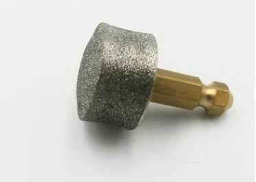 Electric pet nail grinder with low vibration and quiet operation, suitable for cats, small and medium dogs, and other furry pets