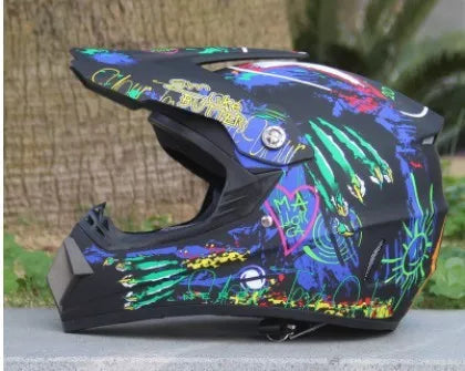 Four seasons mountain bike cross-country motorcycle helmet with high-density foam lining