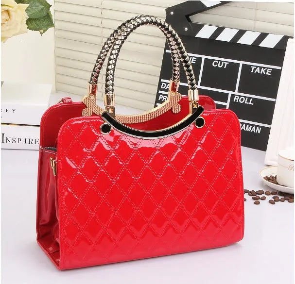 Lingge Shoulder Bag for Women, PU Leather Handbag with Rhombic Quilted Design, Square Zip Messenger Bag with Mezzanine Zip Pocket and Hard Handle, Available in Black Blue Purple White Wine Red and Watermelon Red