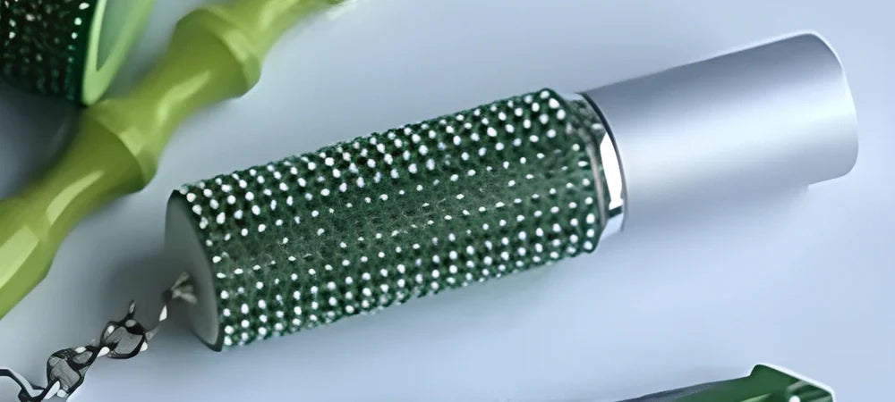 100ml transparent glass perfume bottle with silver spray mechanism and screw cap for fragrance preservation