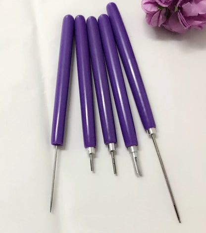 Quilling Paper Roll Pen with various needle options for precise paper crafting