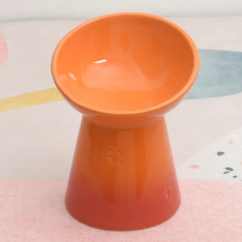 White ceramic pet bowl with high foot neck protector showing 15cm diameter and 8cm height measurement