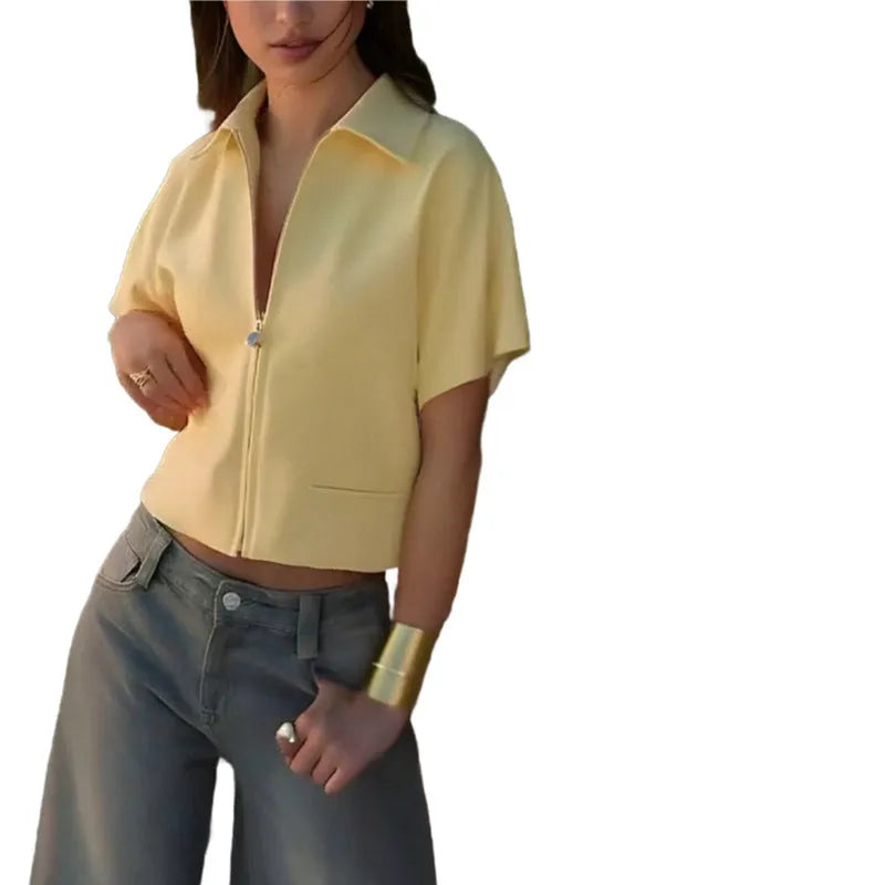 Damascus loose-fit short-sleeve top in polyester, colours black white yellow, sizes S to 3XL