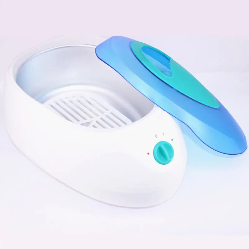 White professional wax heating instrument with 3000ML capacity pot and dual voltage operation