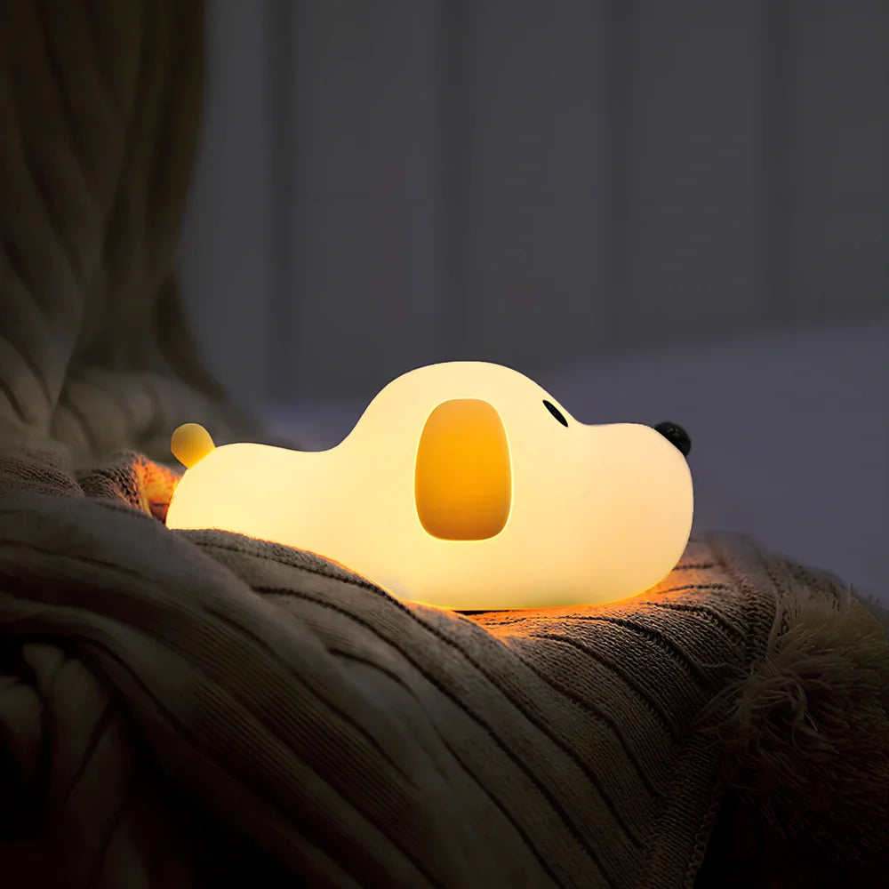 Dull Wang silicone touch night light with USB charging port and touch-sensitive nose dimming control