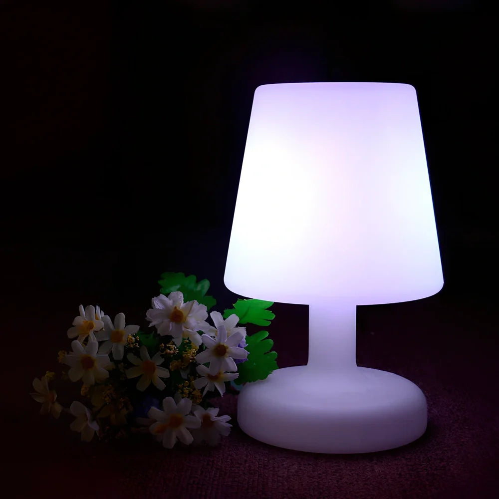 Smart home reading light with RGB illumination and remote control, 160x160x250mm dimensions