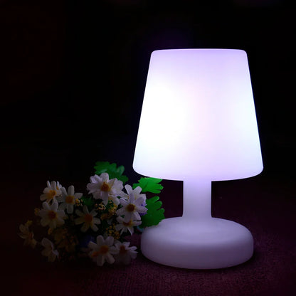 Smart home reading light with RGB illumination and remote control, 160x160x250mm dimensions