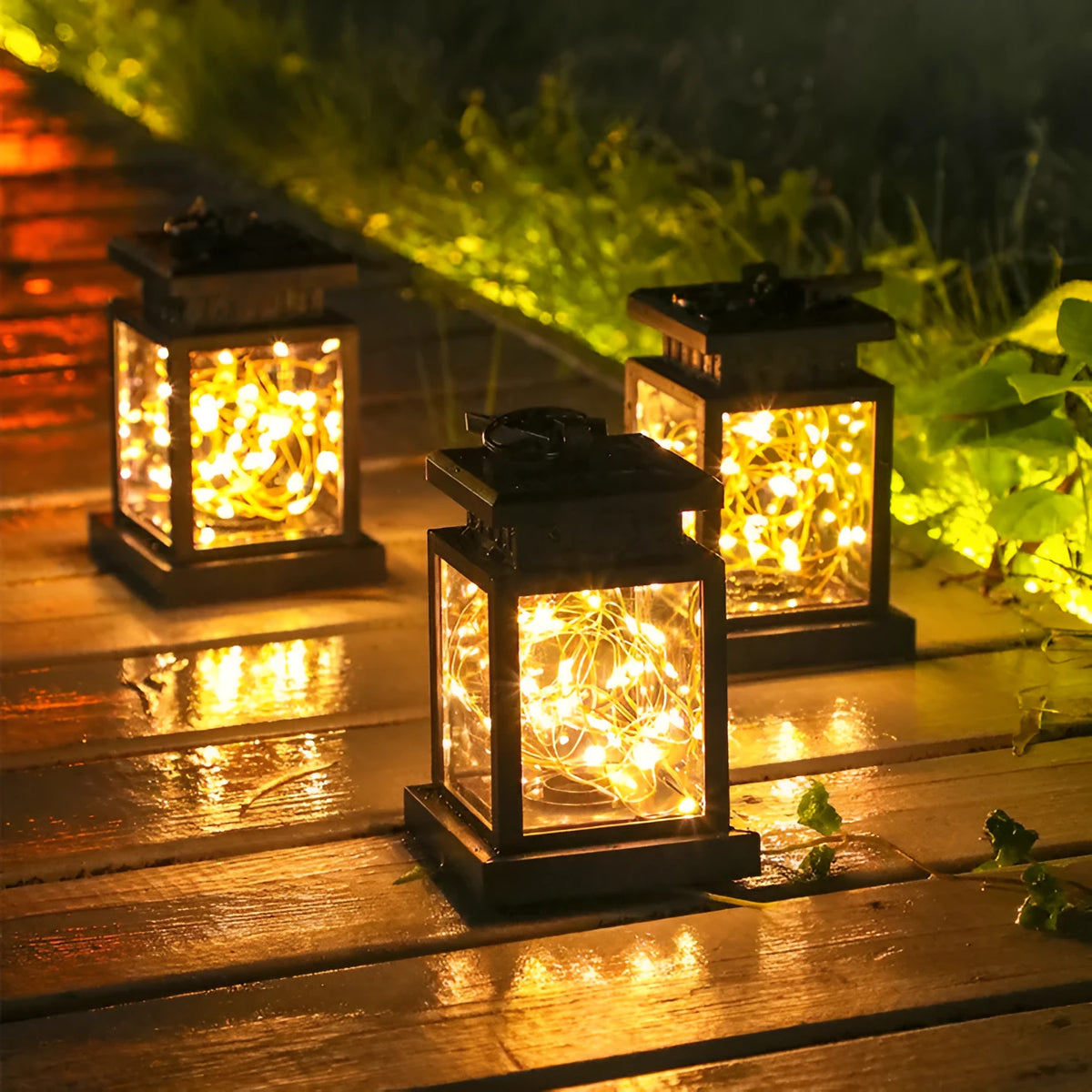 Black solar wind lamp, ABS plastic, 90mm diameter, 128mm height, warm white LED, IPX4 waterproof, for outdoor courtyard use.