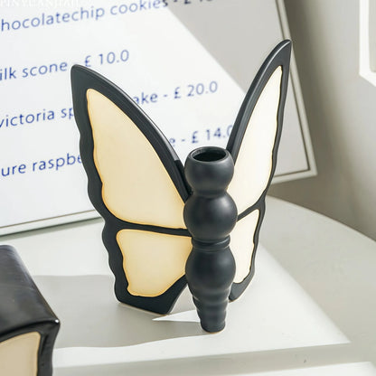 Ceramic butterfly-themed vase and tissue box set with light luxury design for living room