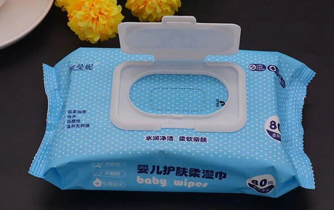 Pack of 80 thick, super soft non-irritating baby wipes, 13CM * 20CM each