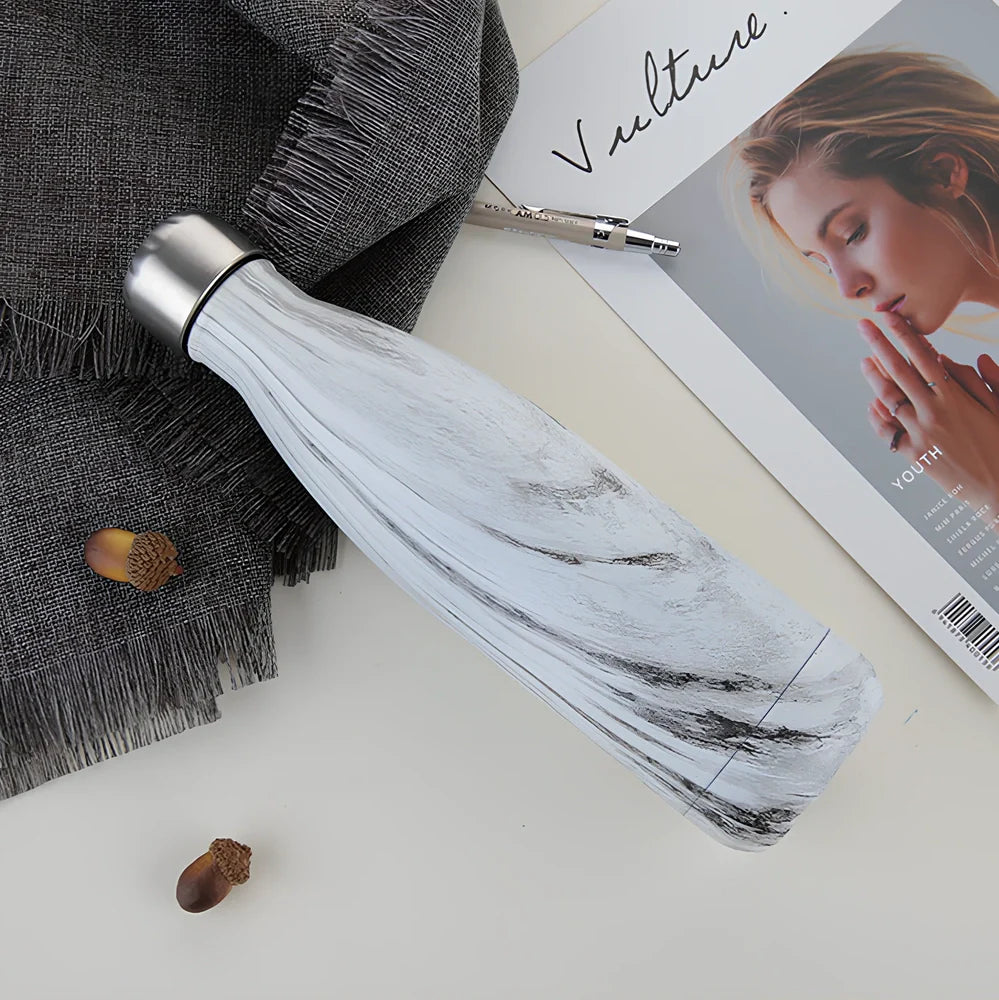 Stainless steel thermal water bottle with 500ml capacity and vacuum insulation technology