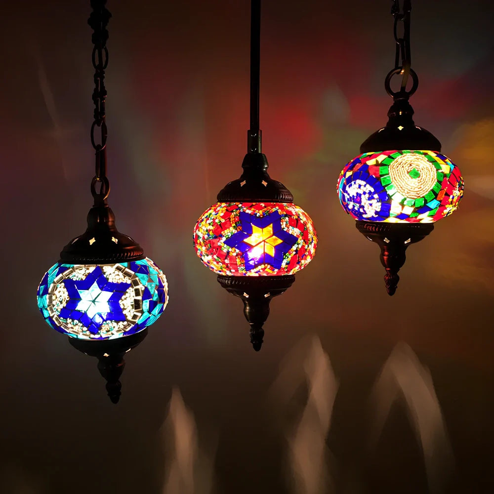 Turkish glass chandelier with 148mm shade and 1.2m adjustable cable on 10cm chassis