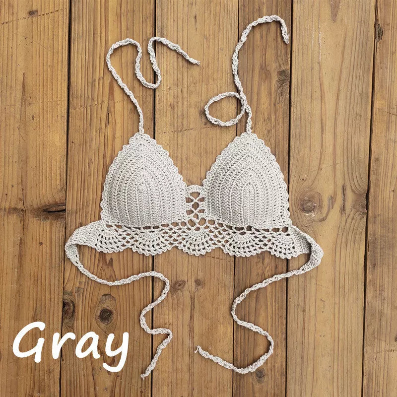 Boho crochet bra in various colors with backless design and chest pad