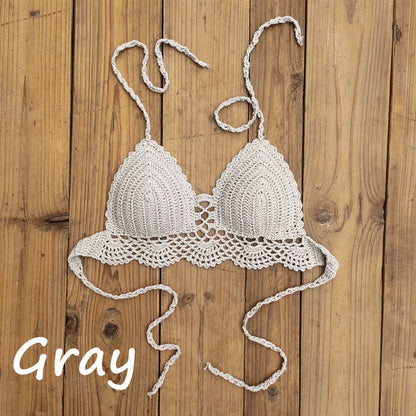 Boho crochet bra in various colors with backless design and chest pad