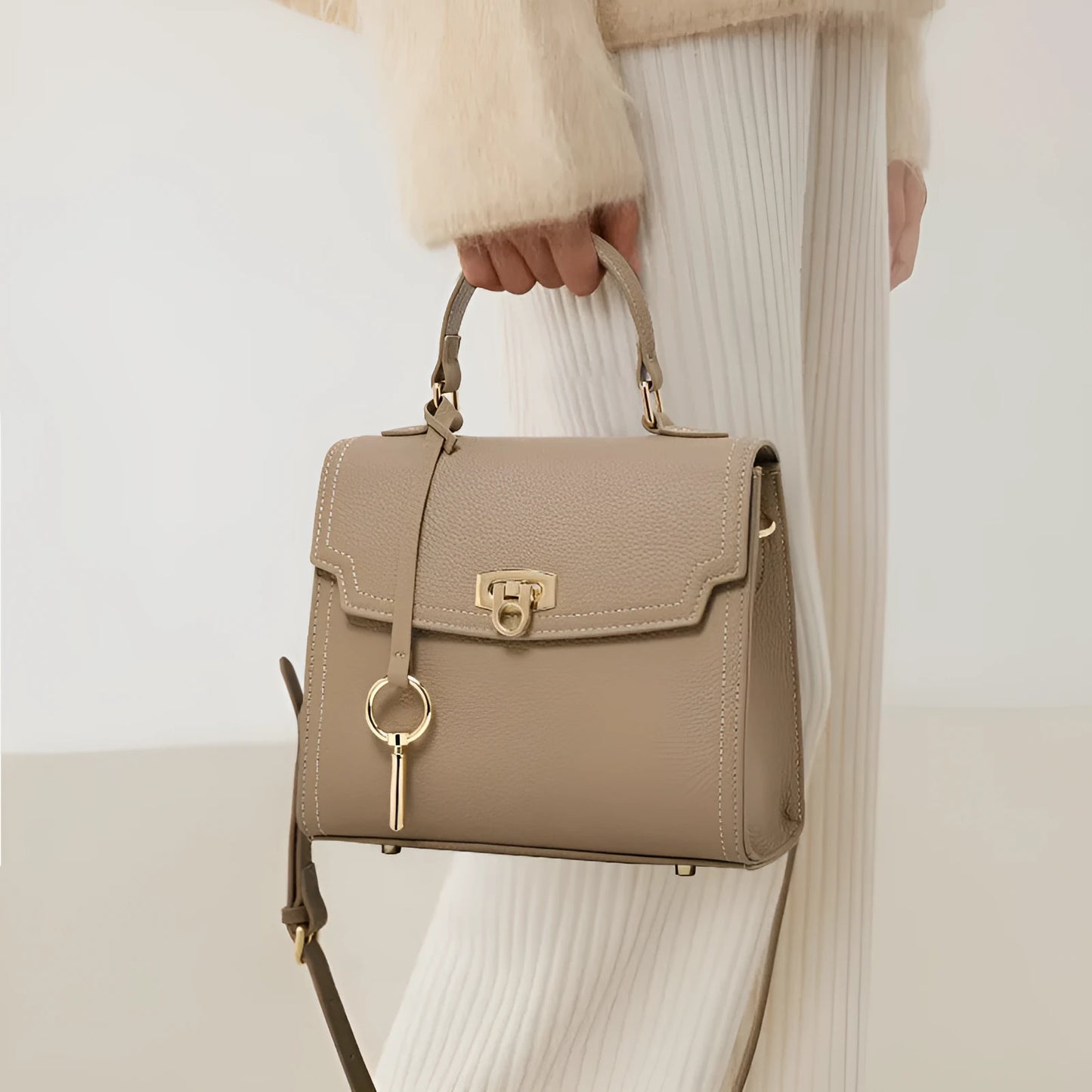 Elephant grey vintage handbag with litchi pattern leather and antique lock